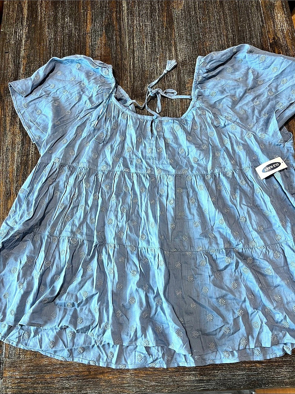 Old Navy Tiered Embroidered Tie-Back Top Blue XXL